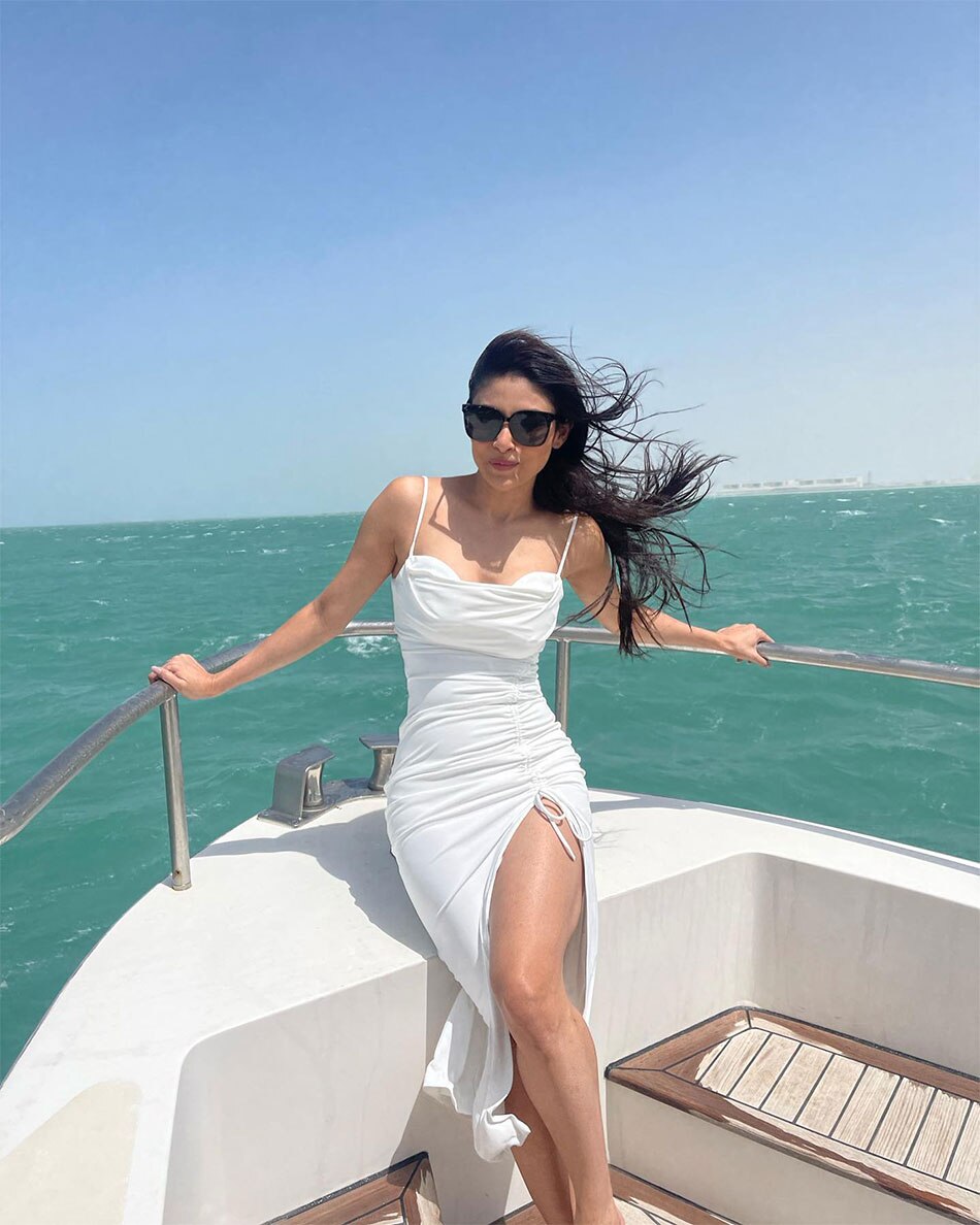 मौनी रॉय