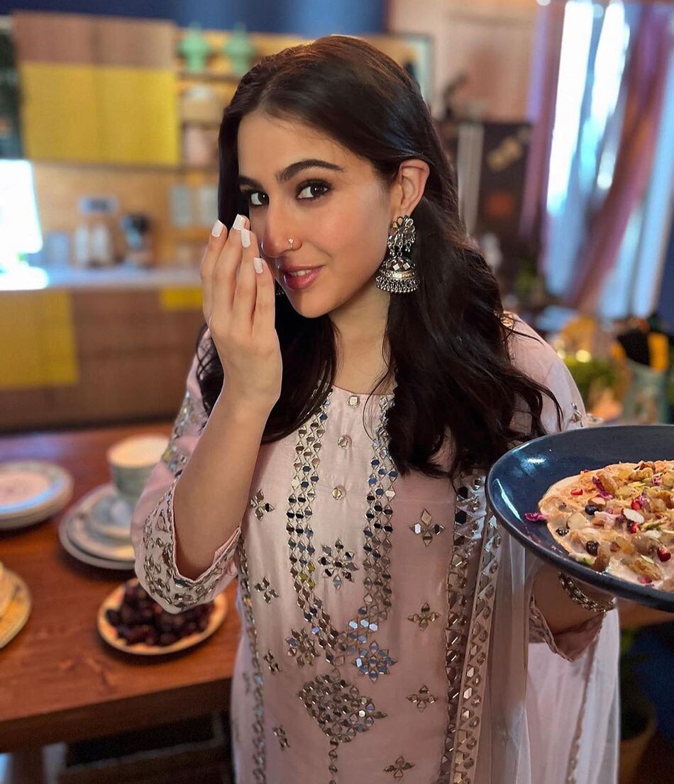 सारा अली खान