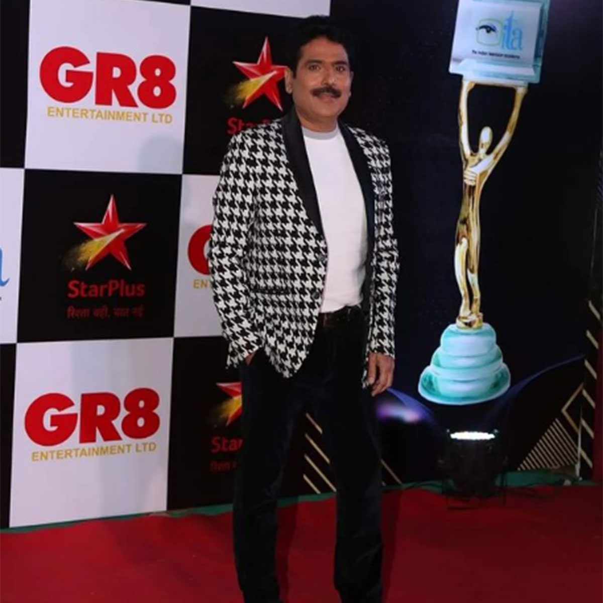 शैलेश लोढ़ा