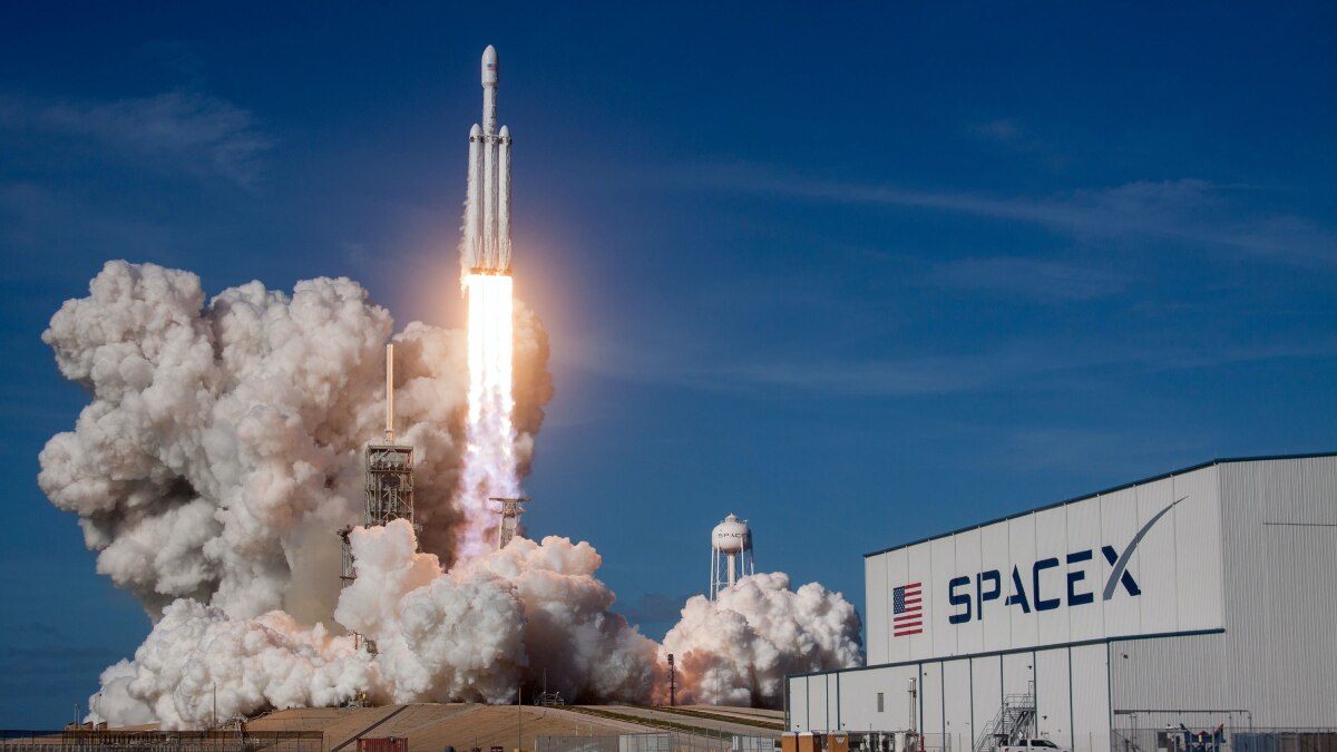 SpaceX to Mars in this decade