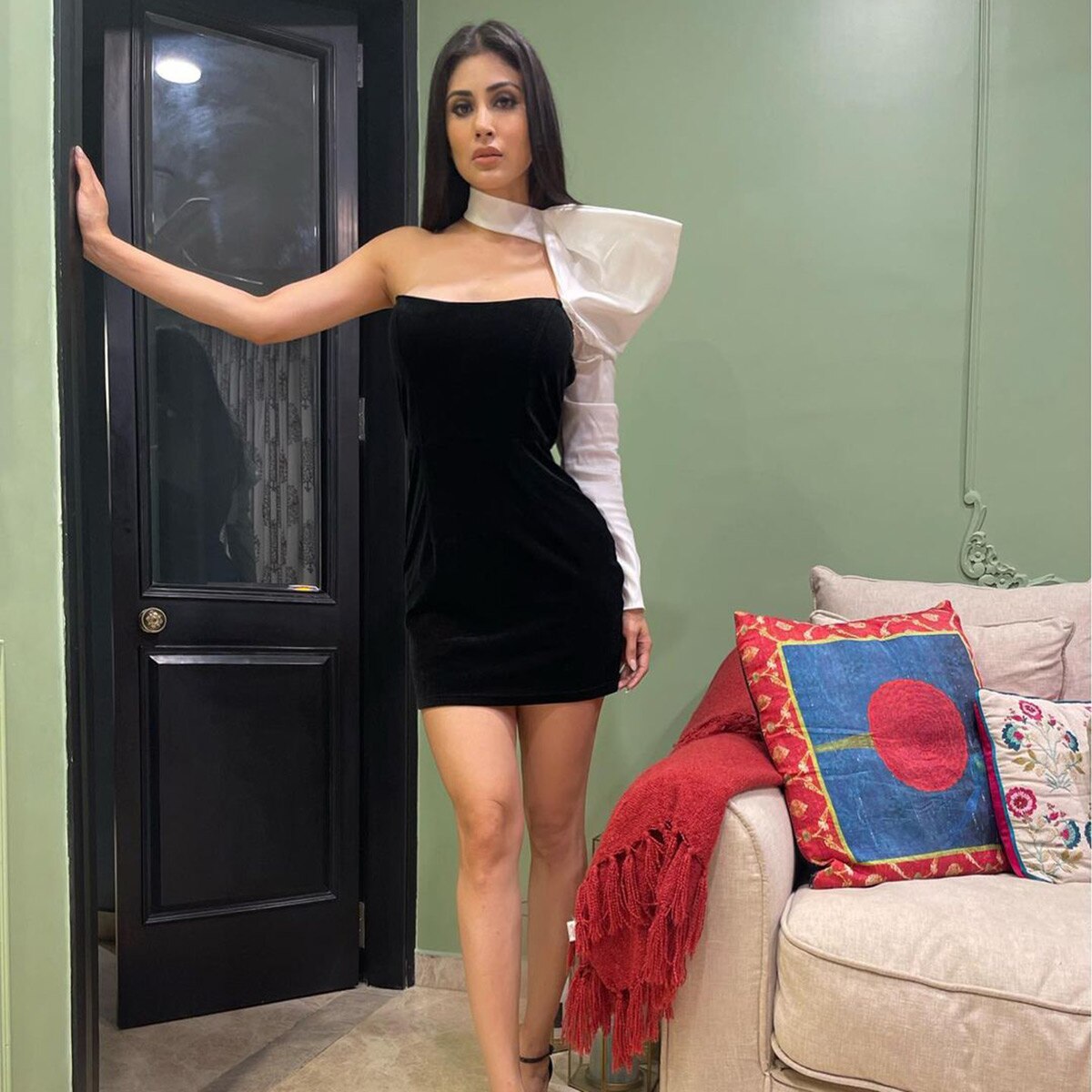 मौनी रॉय