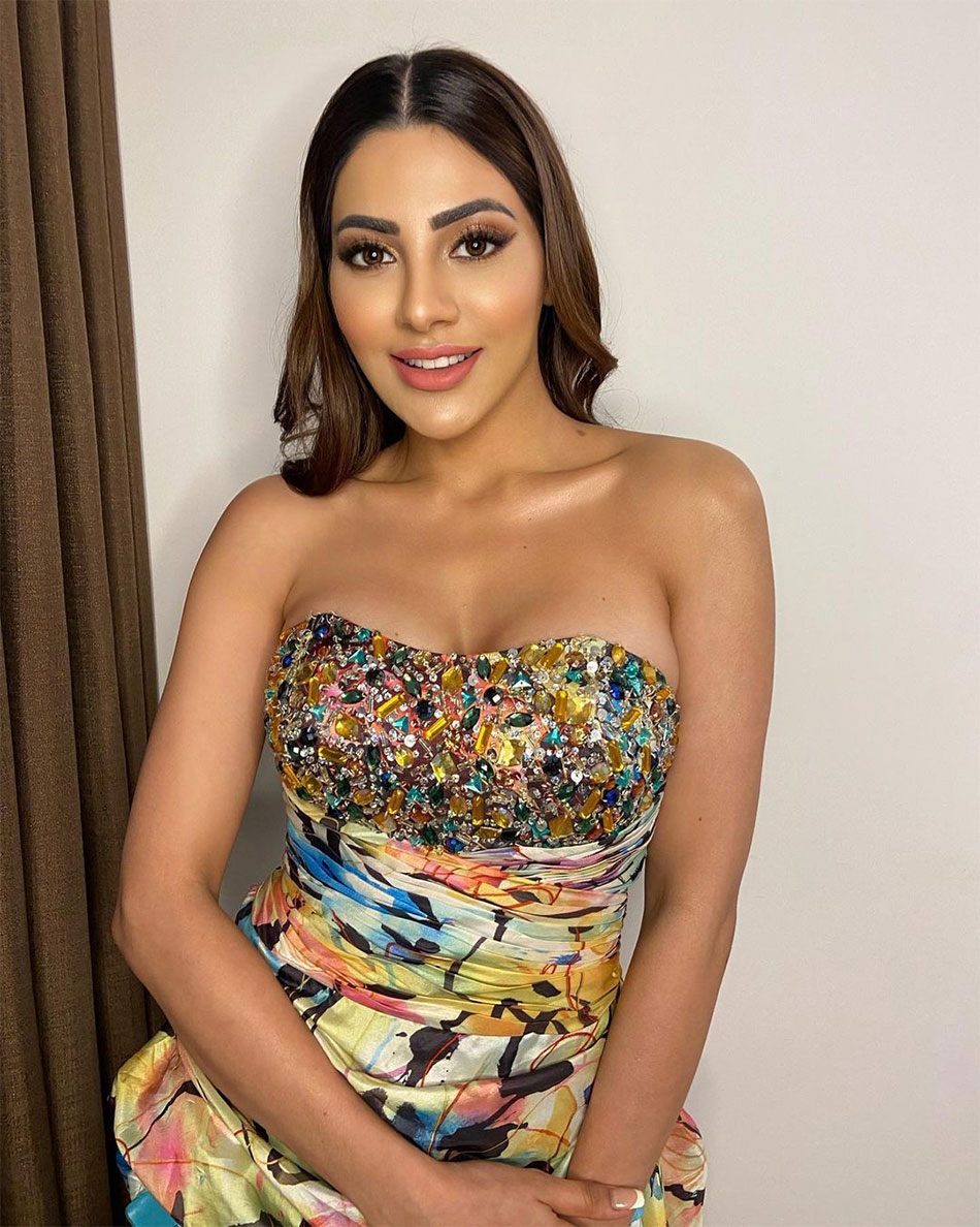 निक्की तंबोली