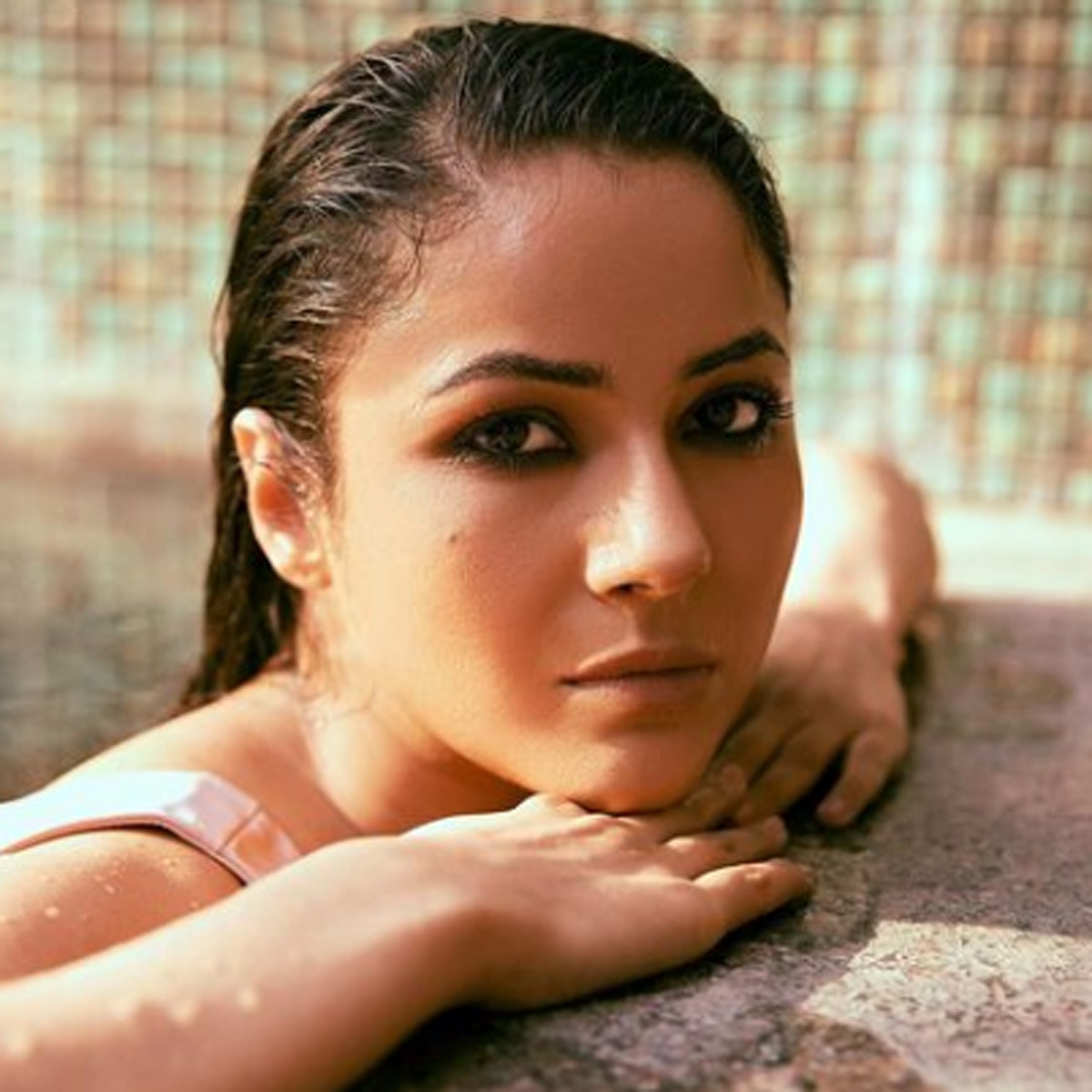  शहनाज गिल