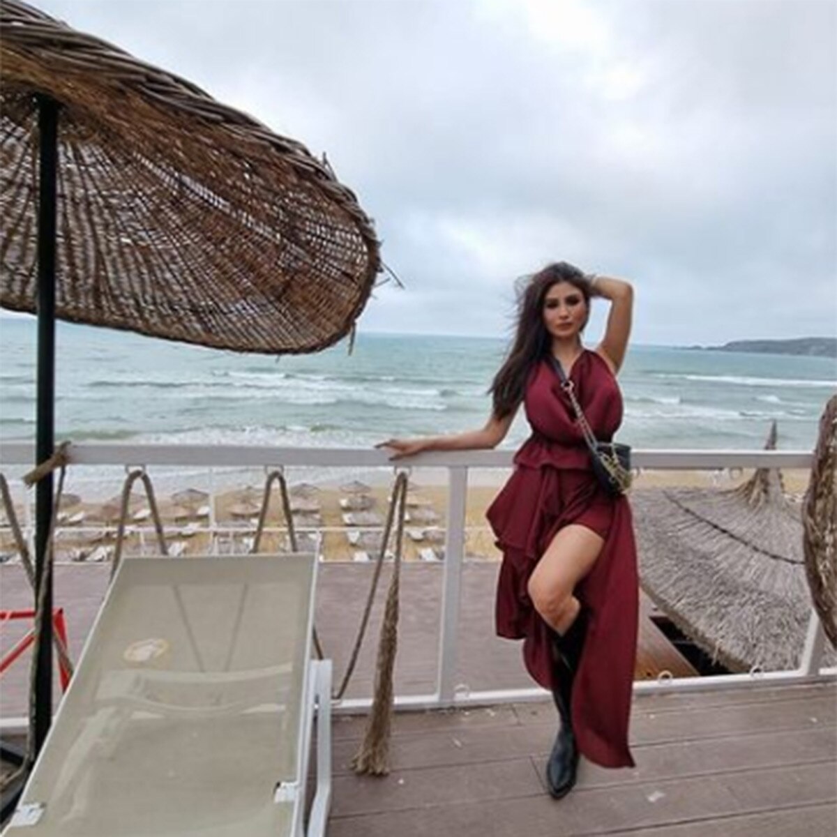 मौनी रॉय