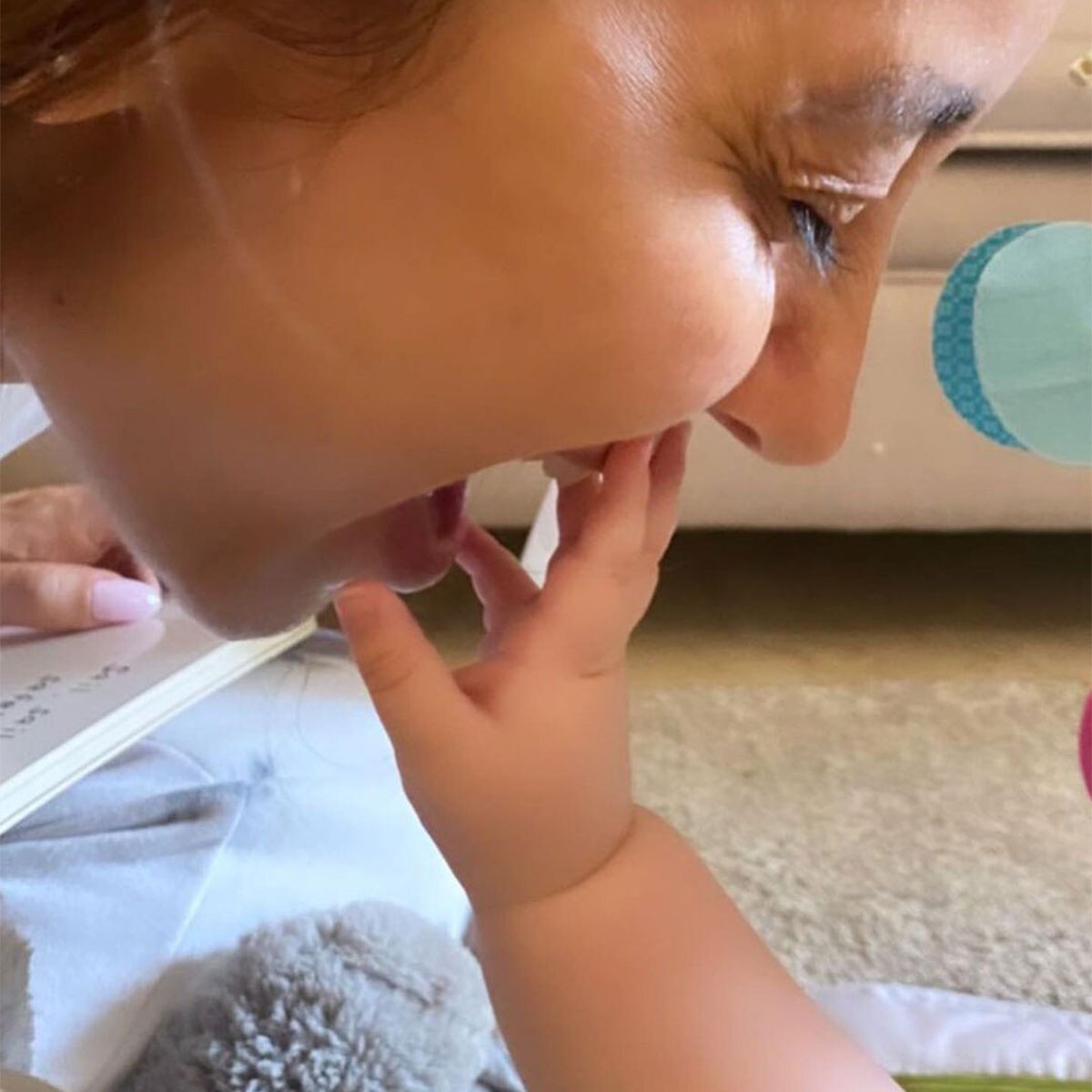 अनुषा दांडेकर