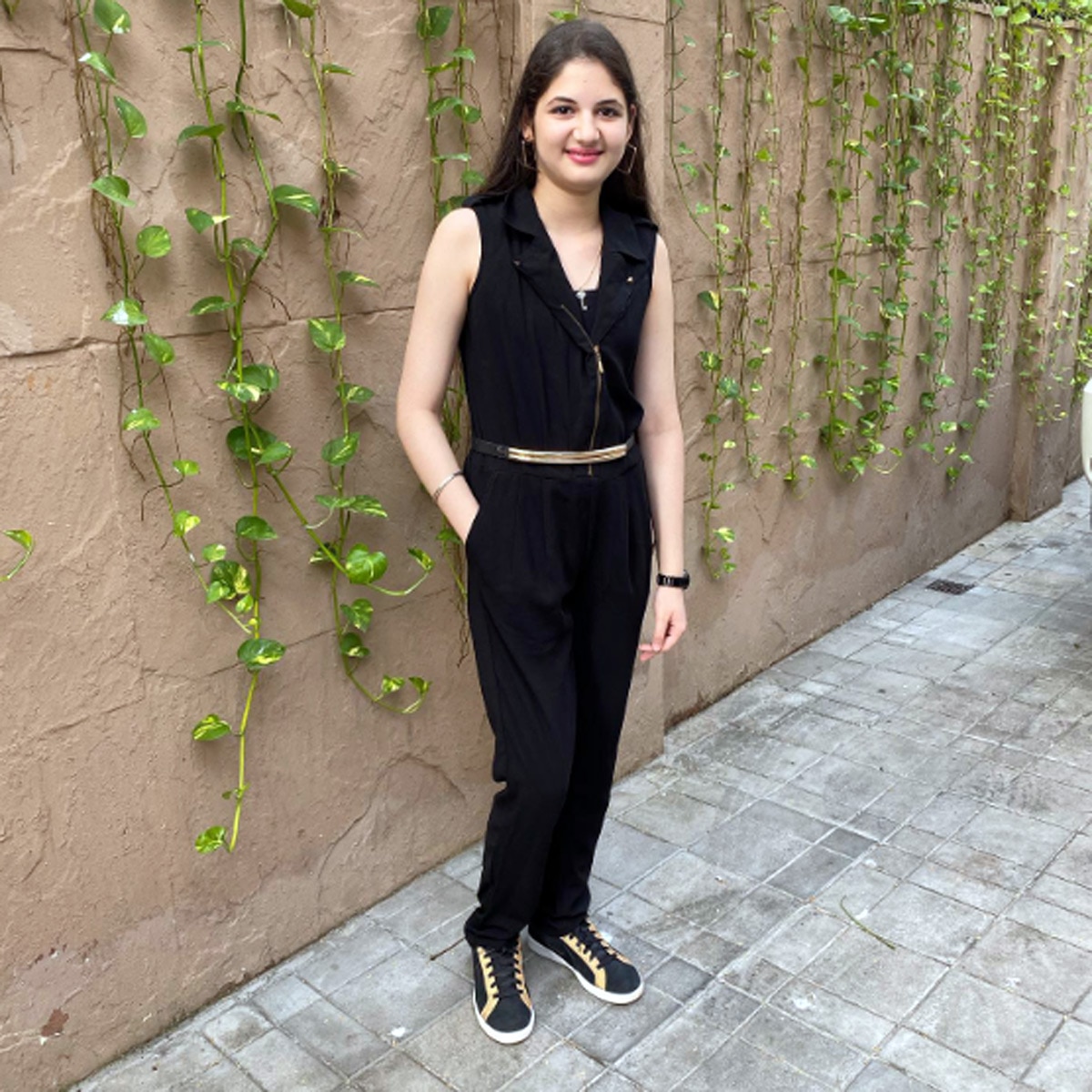  हर्षाली मल्होत्रा