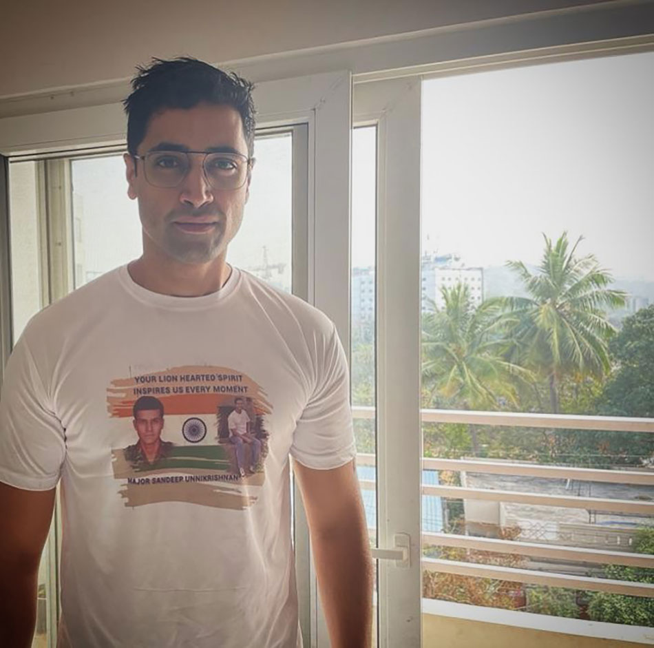 अदिवि शेष