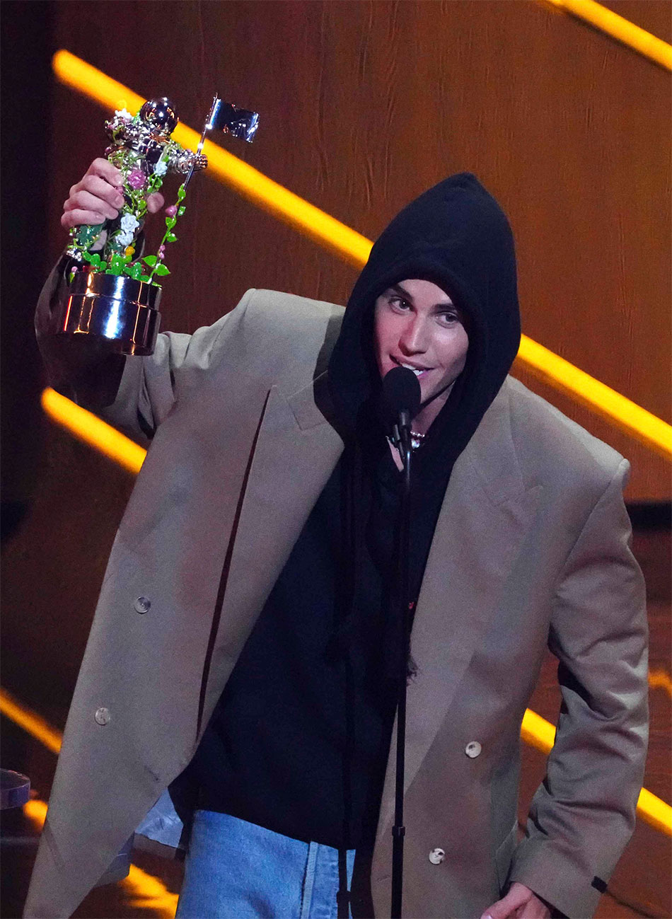 जस्ट‍िन बीबर 