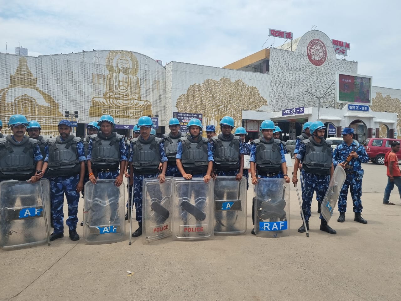 पटना रेलवे स्टेशन की सुरक्षा