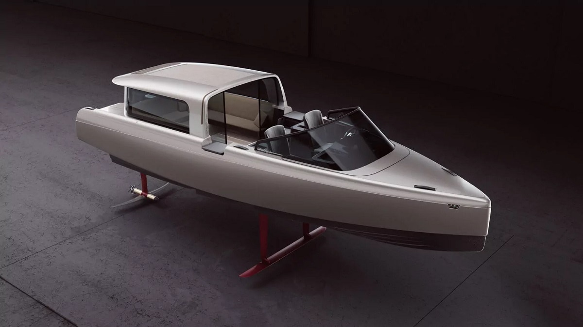 ऐसे काम करती है P-8 Voyager