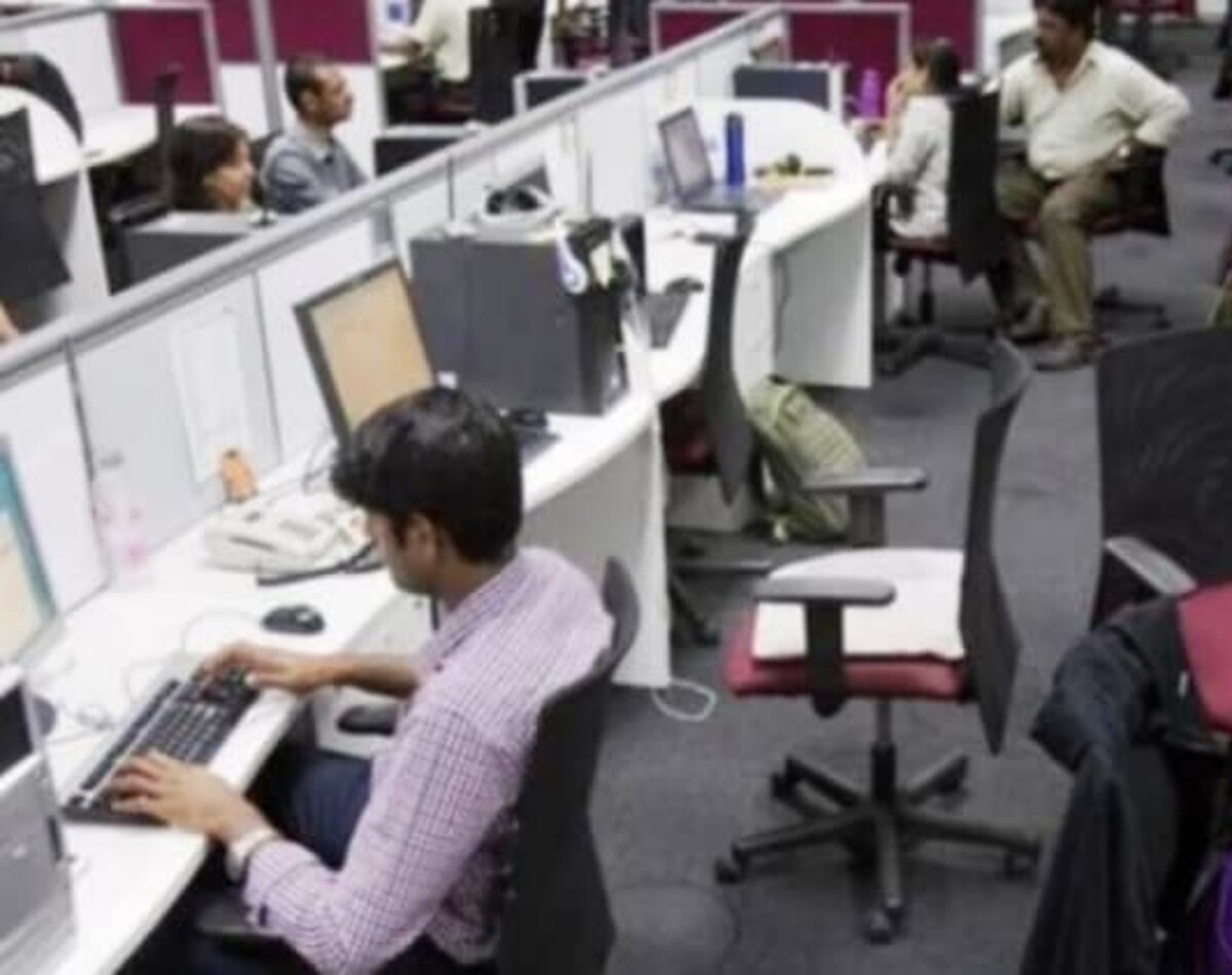 नए श्रम कानून हो सकते हैं लागू