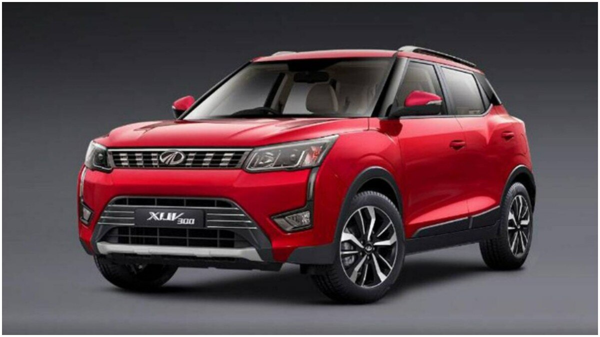 क्रॉसओवर XUV300 पर छूट