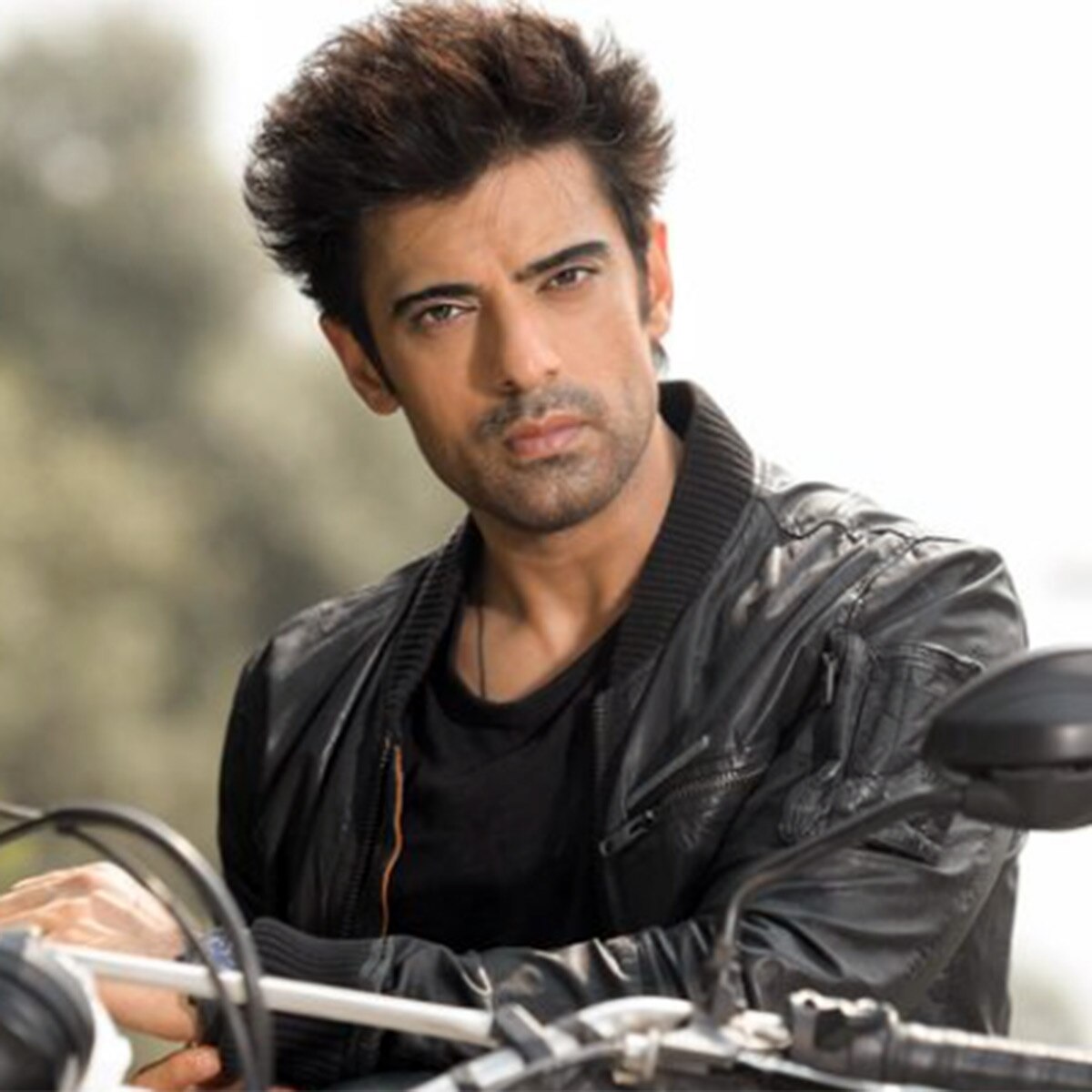 मोहित मलिक 