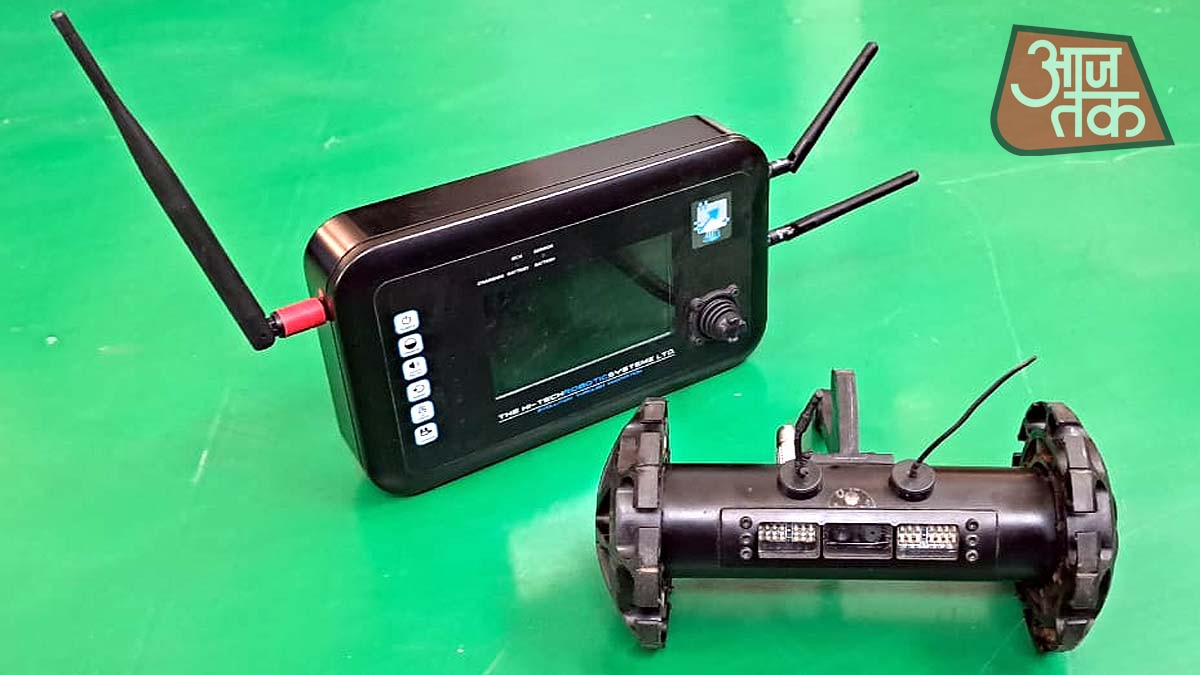 MOLE: Two Wheel Throwable Robot