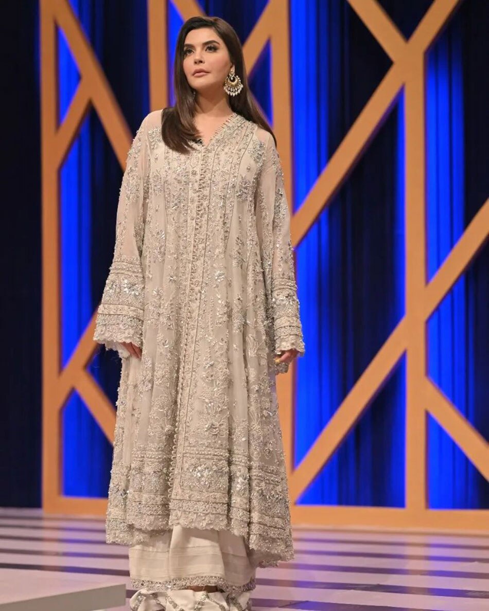 निदा यासिर