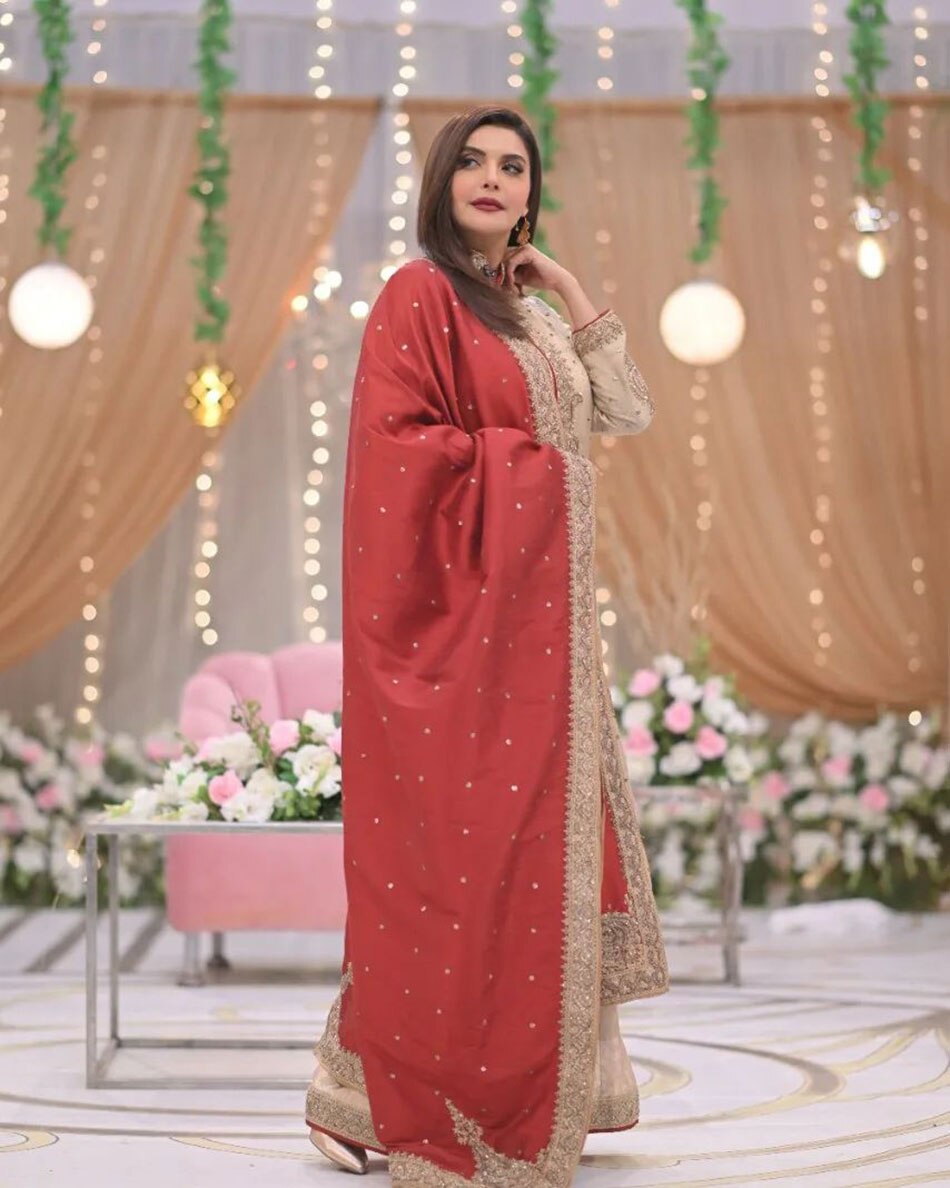 निदा यासिर