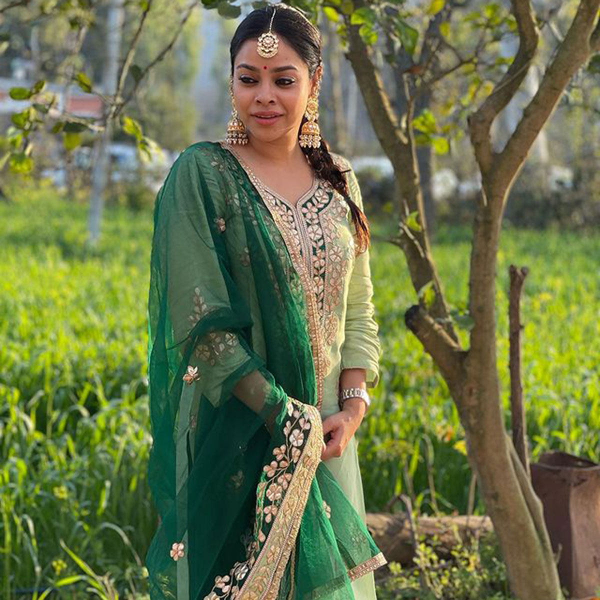 सुमोना चक्रवर्ती