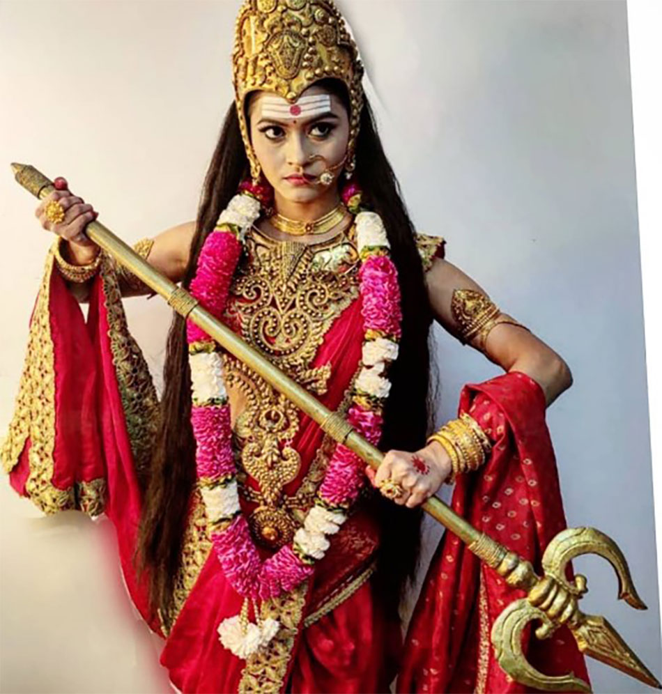 एलिया घोष 