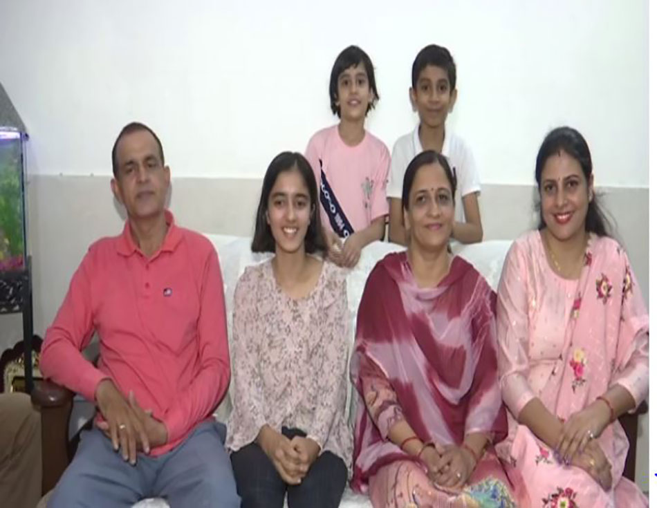 Shanan Family (Photo:ANI)