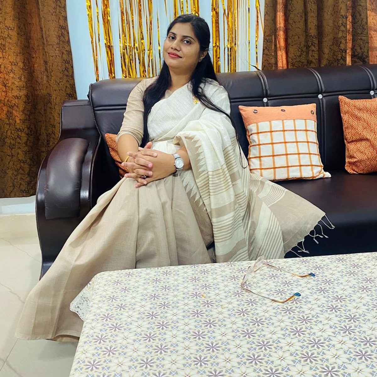 IAS रेना जमील 