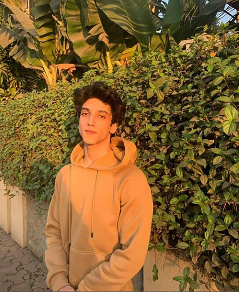 वेदांग रैना