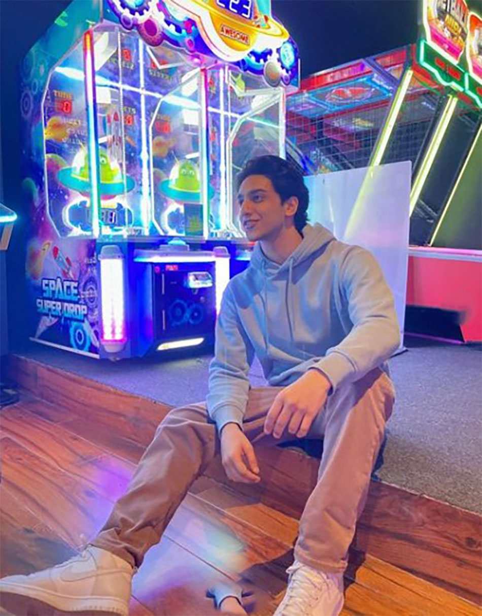 वेदांग रैना