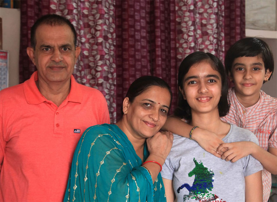 Shanan with family (Photo:aajtak.in/Special Permission)