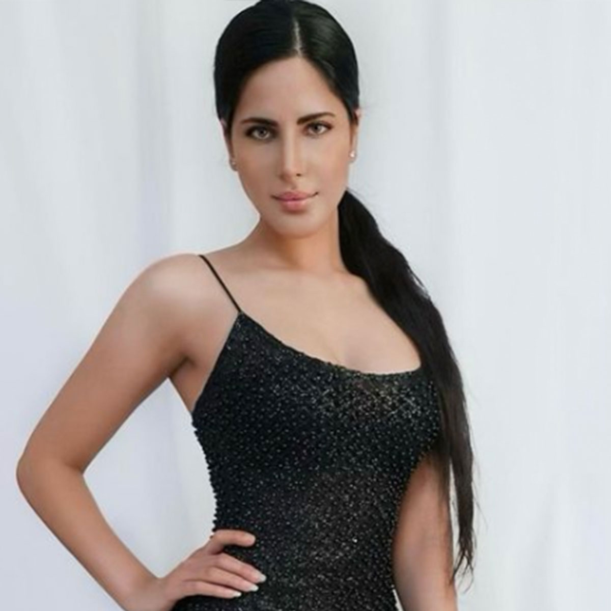 अलीना राय