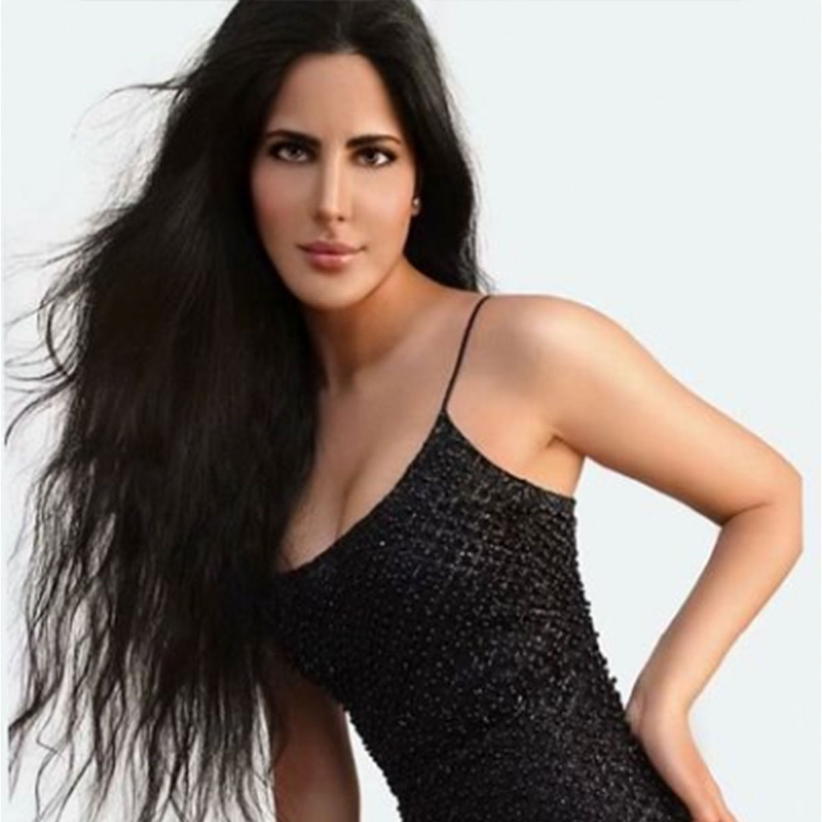 अलीना राय