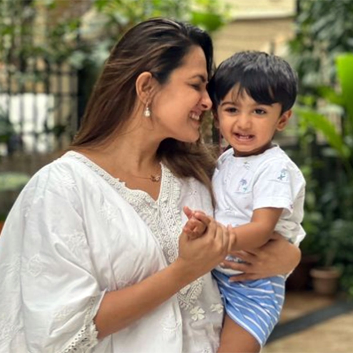 अनीता हस्सनंदनी, आरव