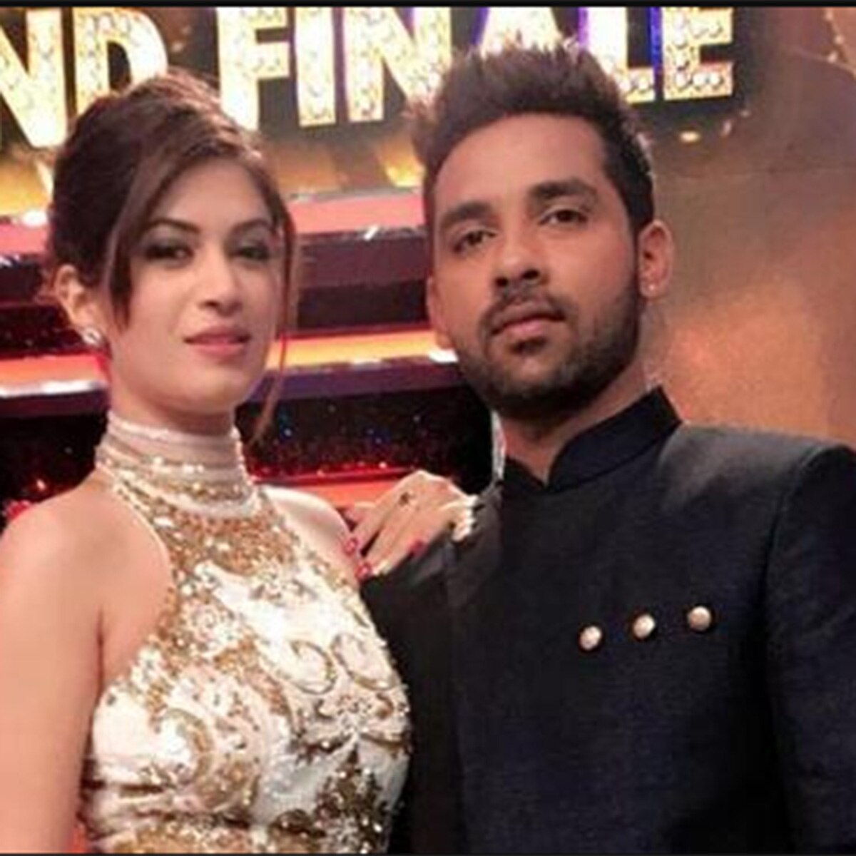 बंदगी कालरा, पुनीश शर्मा