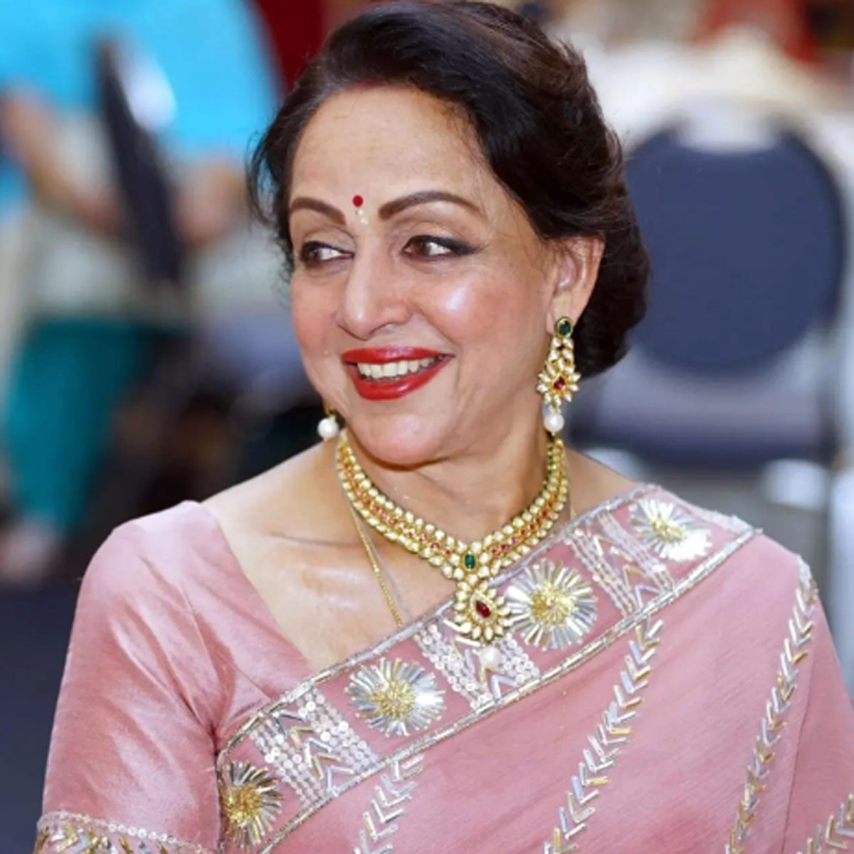 हेमा मालिनी 