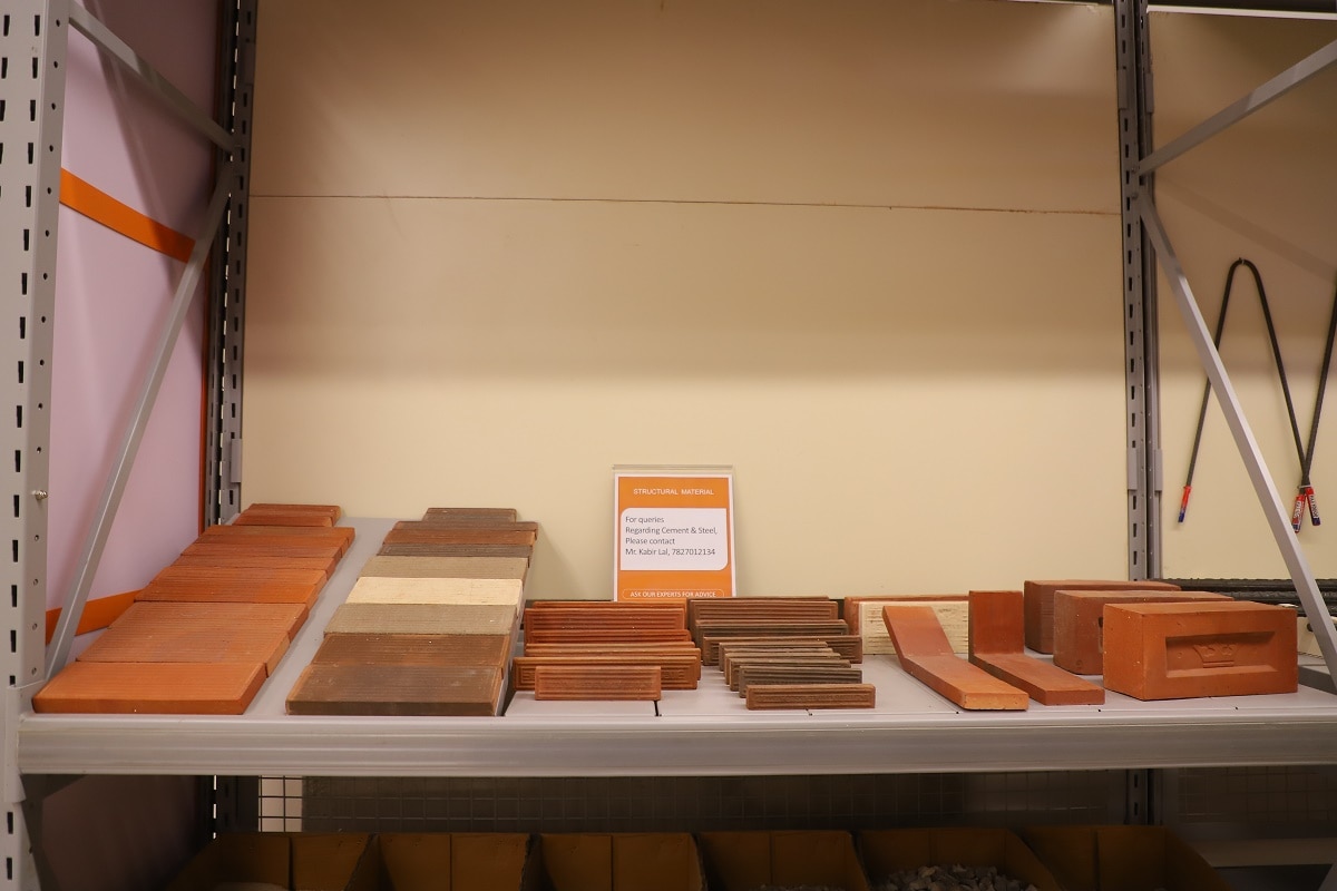 मिलेगी टाइल्स और वुडन फ्लोरिंग भी