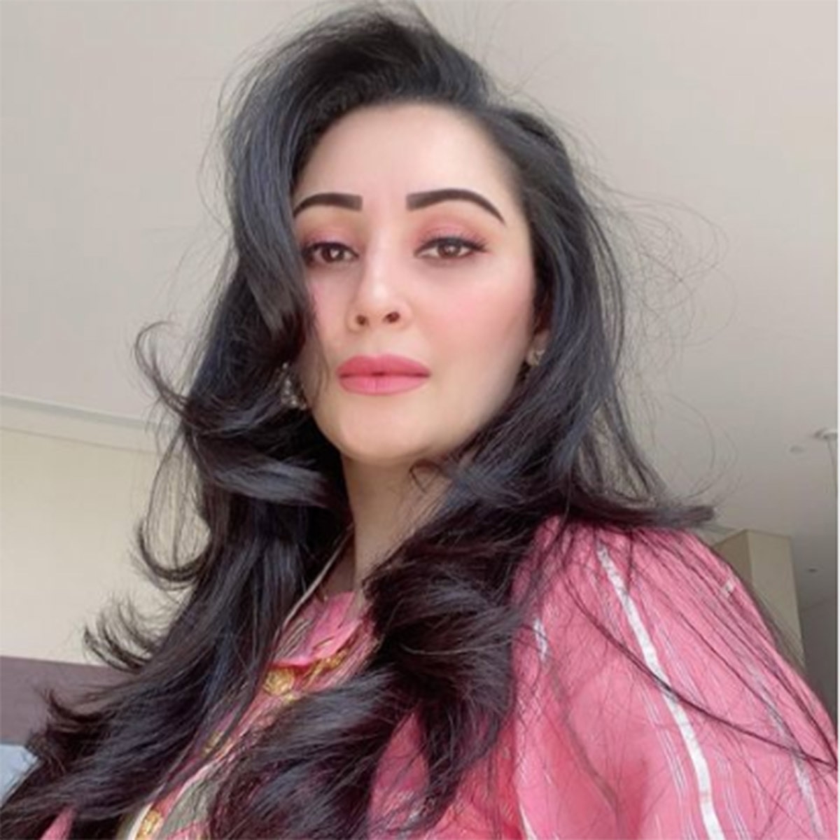 मान्यता दत्त