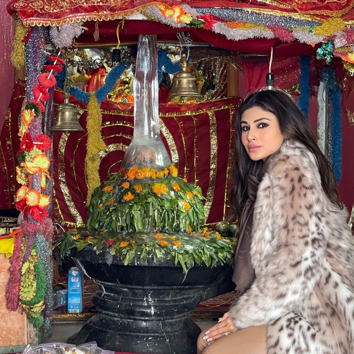 मौनी रॉय