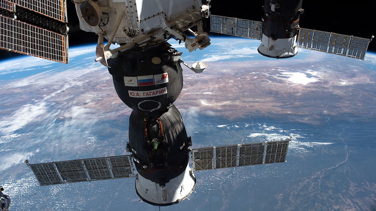 Space Station garbage