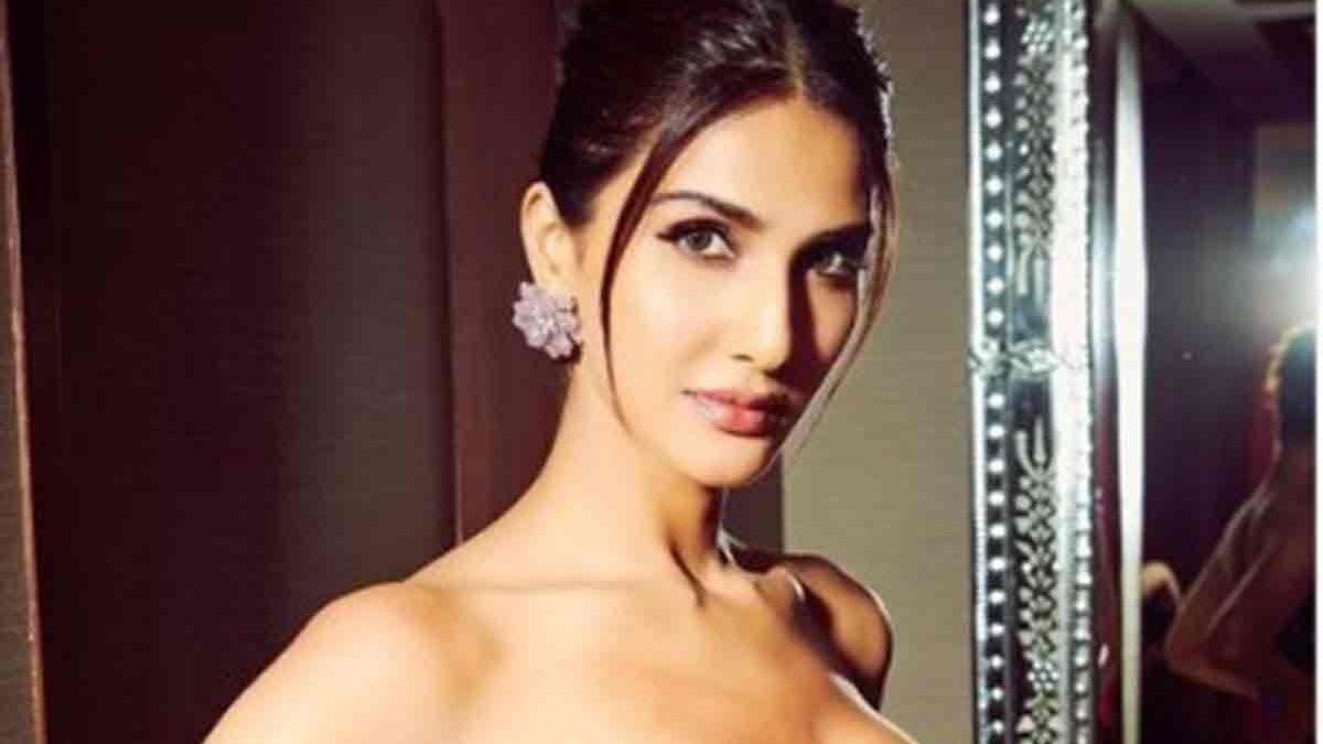 वाणी कपूर