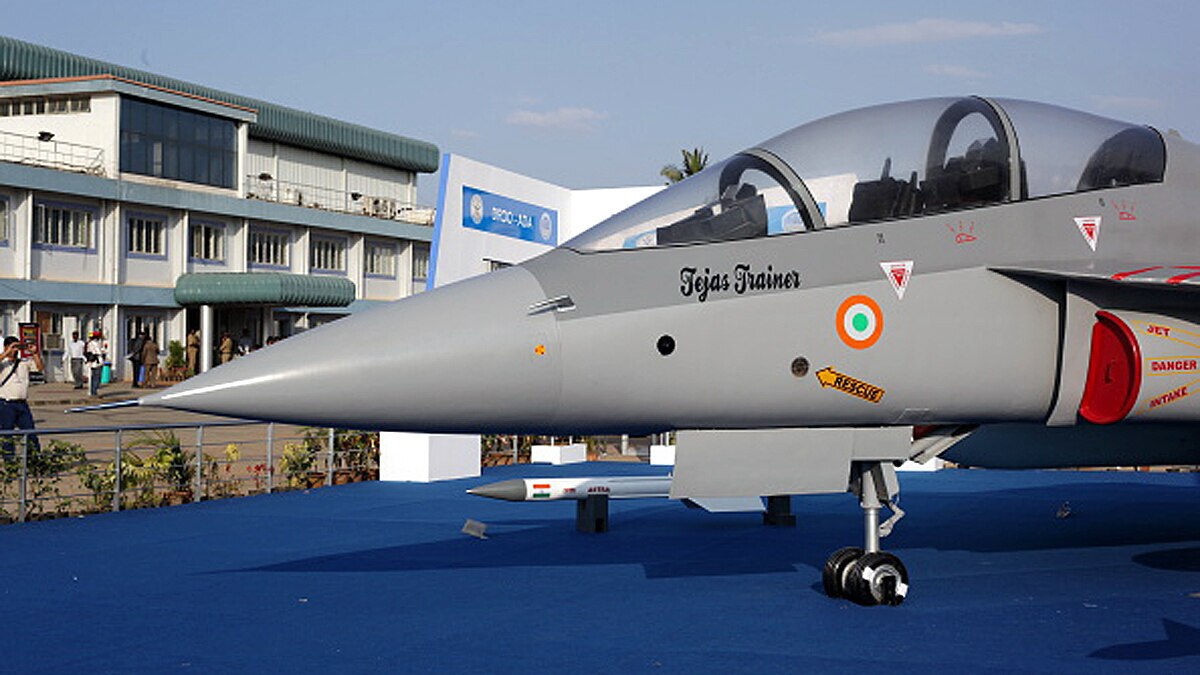 LCA Tejas Flying Bullets