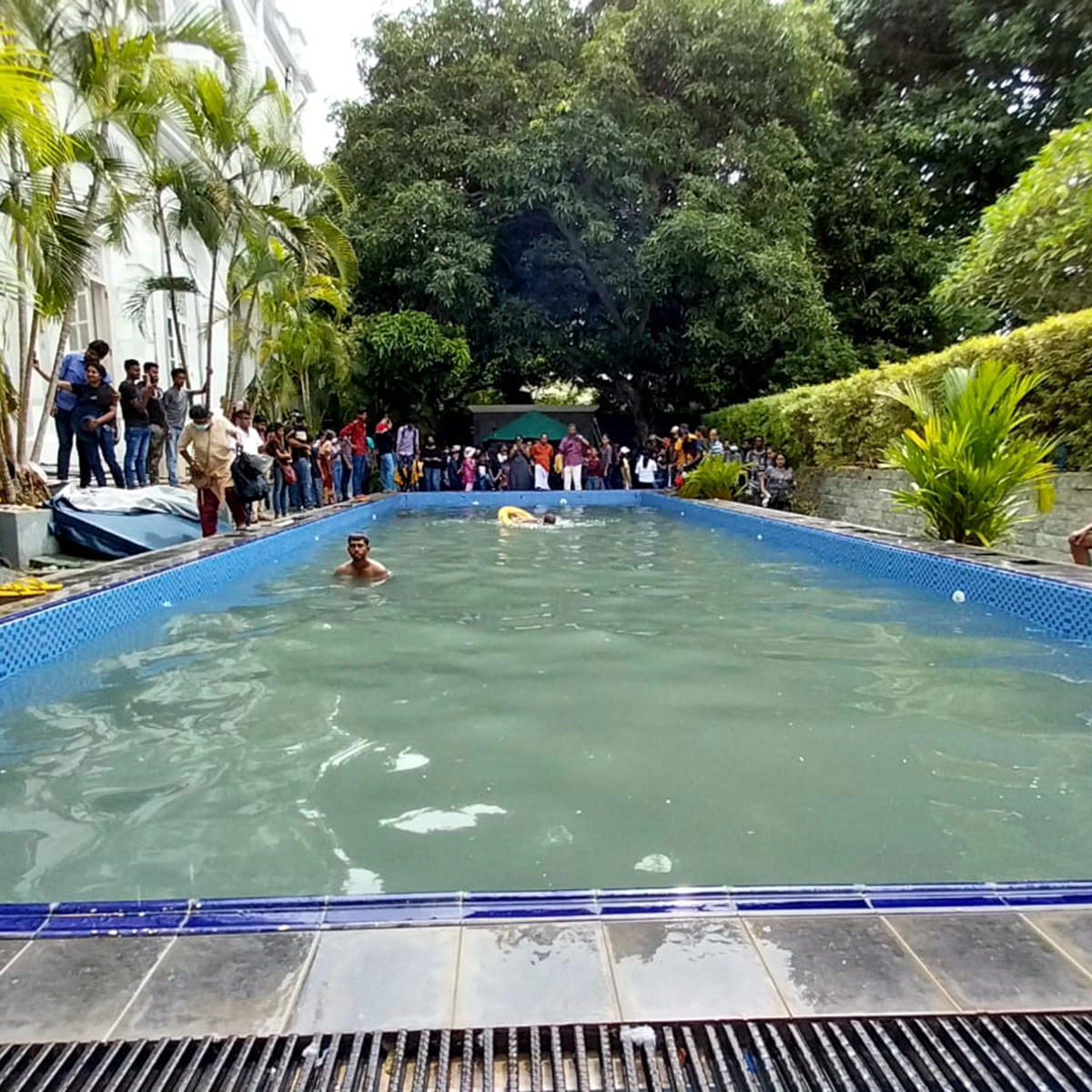 राष्ट्रपति भवन में पिकनिक