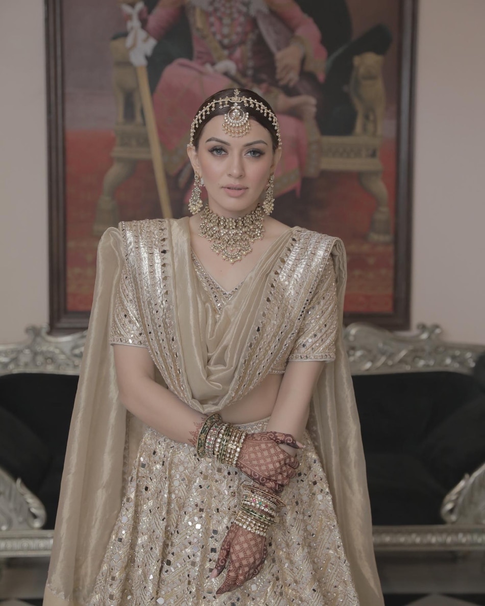 हंसिका मोटवानी