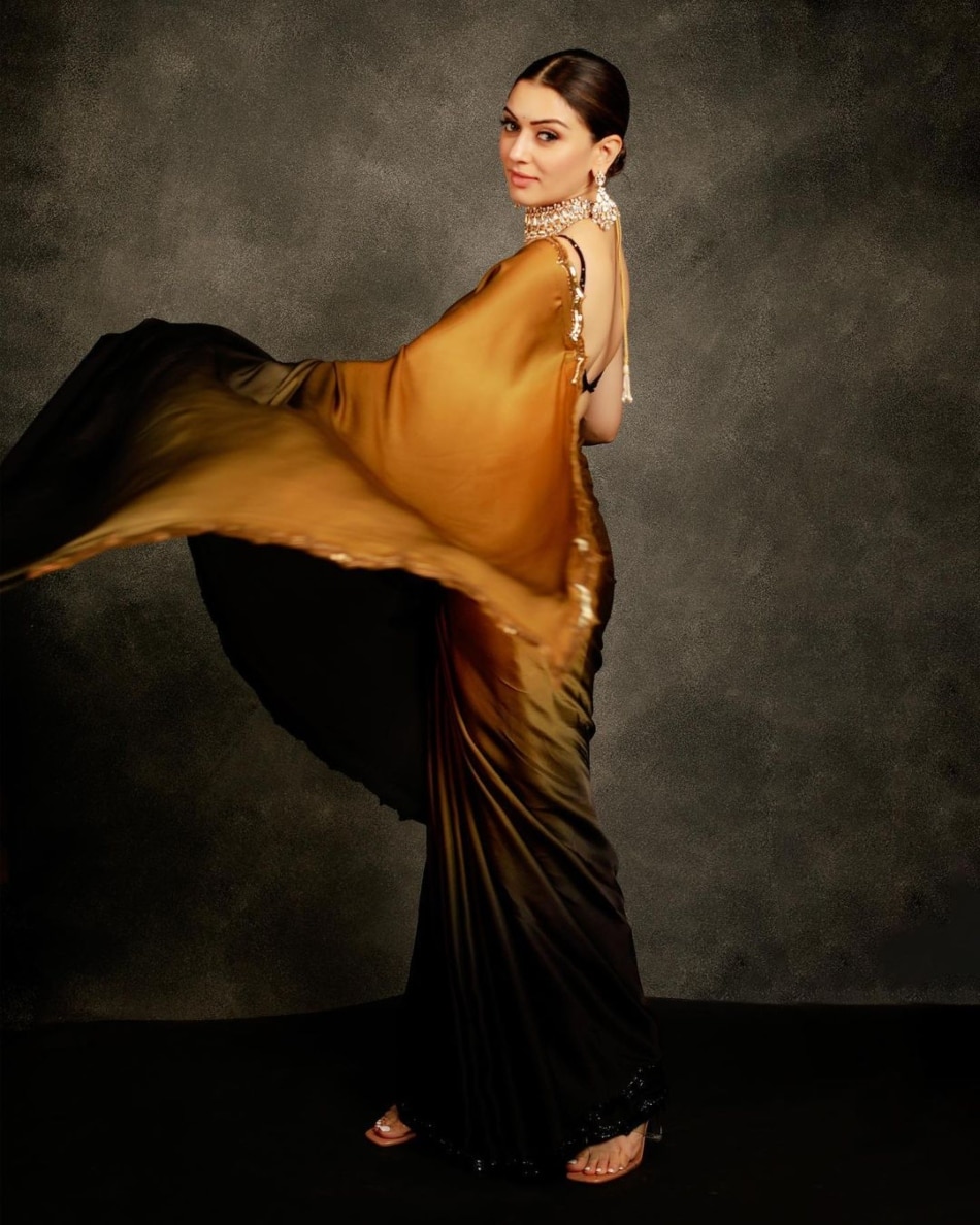 हंसिका मोटवानी