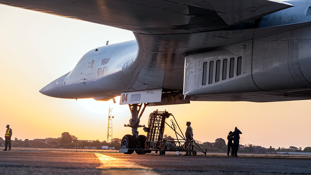 Tu 160 Black jack Bomber