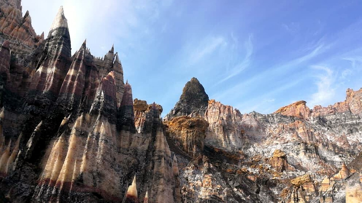 Iran's Salt Mountains