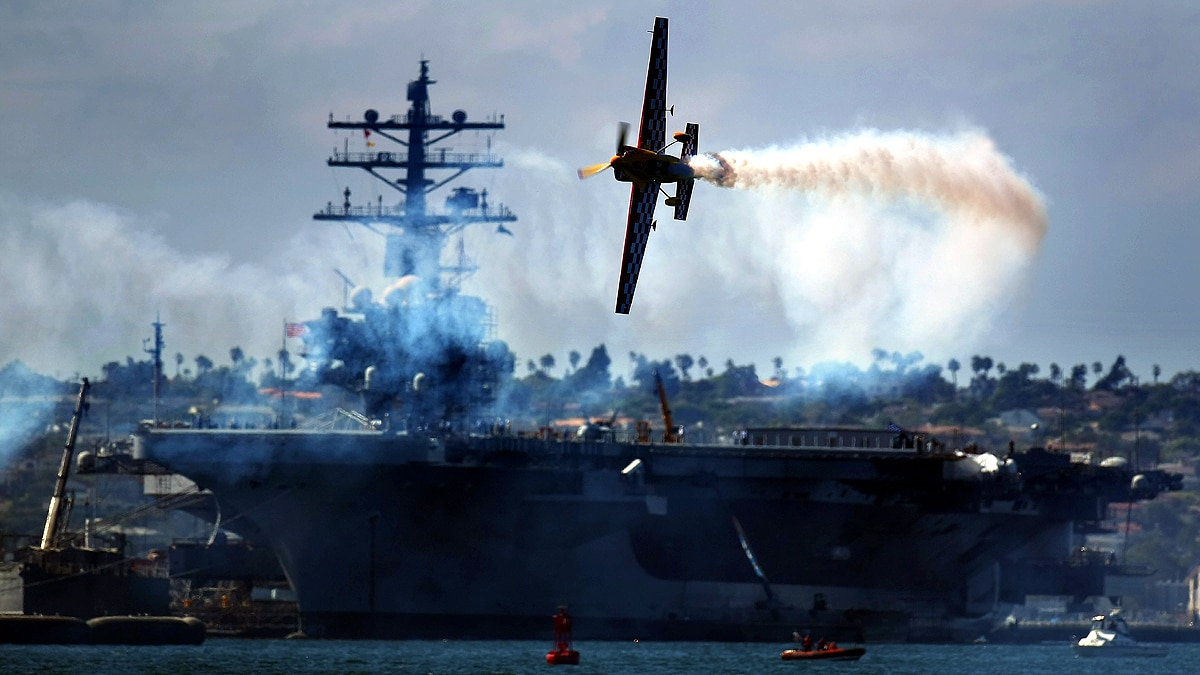USS Ronald Reagan Taiwan