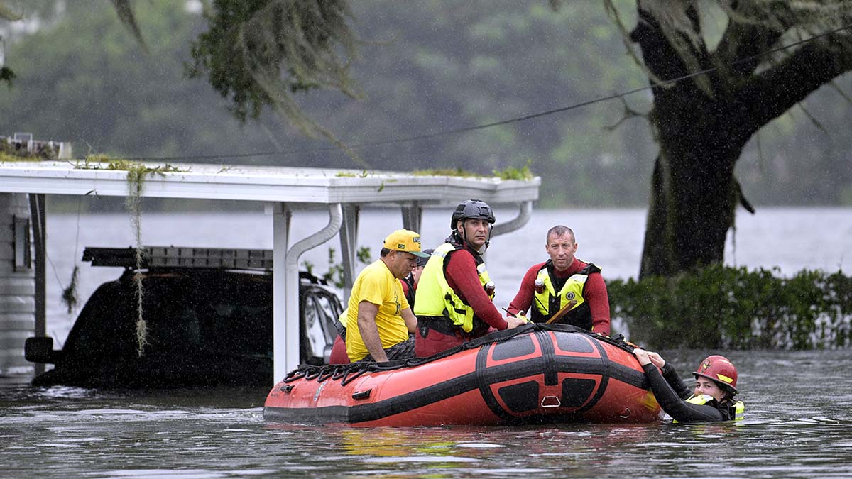 Hurricane Ian Boats Plane