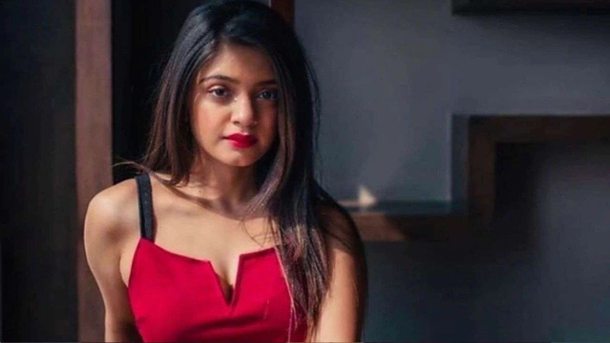 ईश्वरी देशपांडे