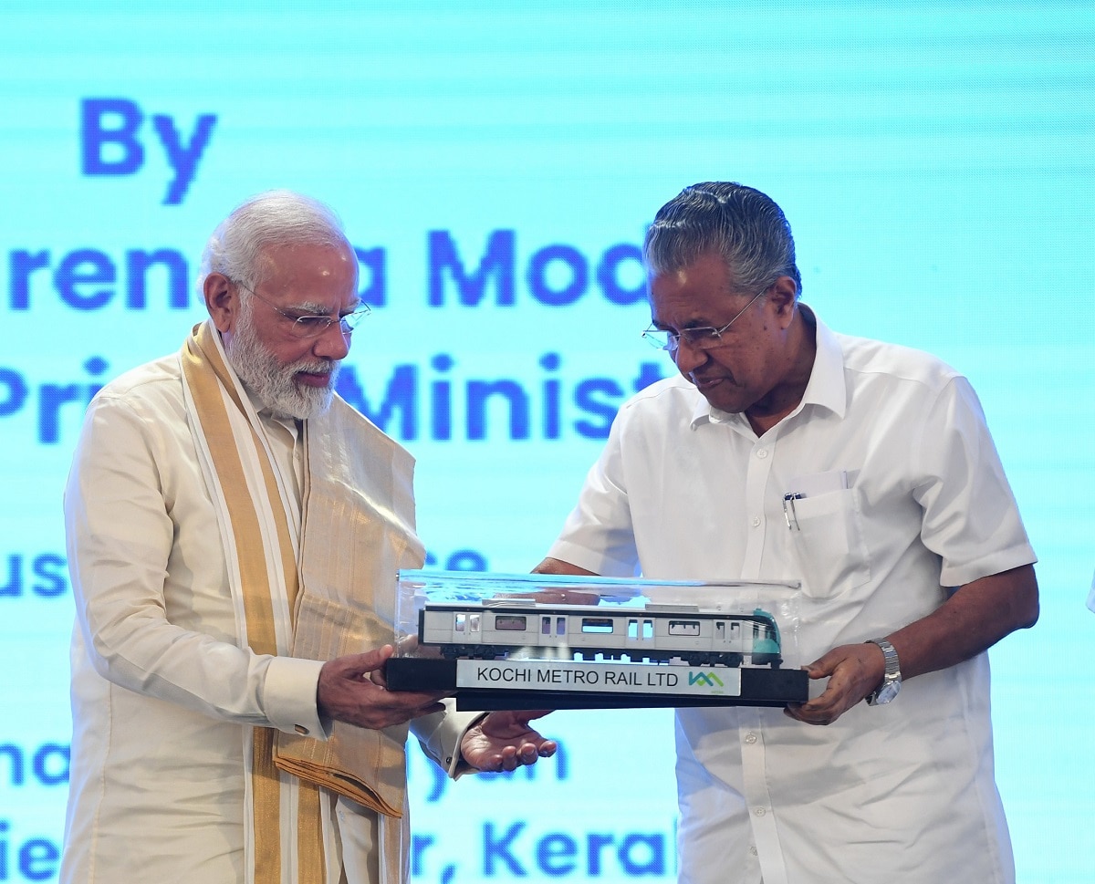 पीएम मोदी केरल स्टेशन