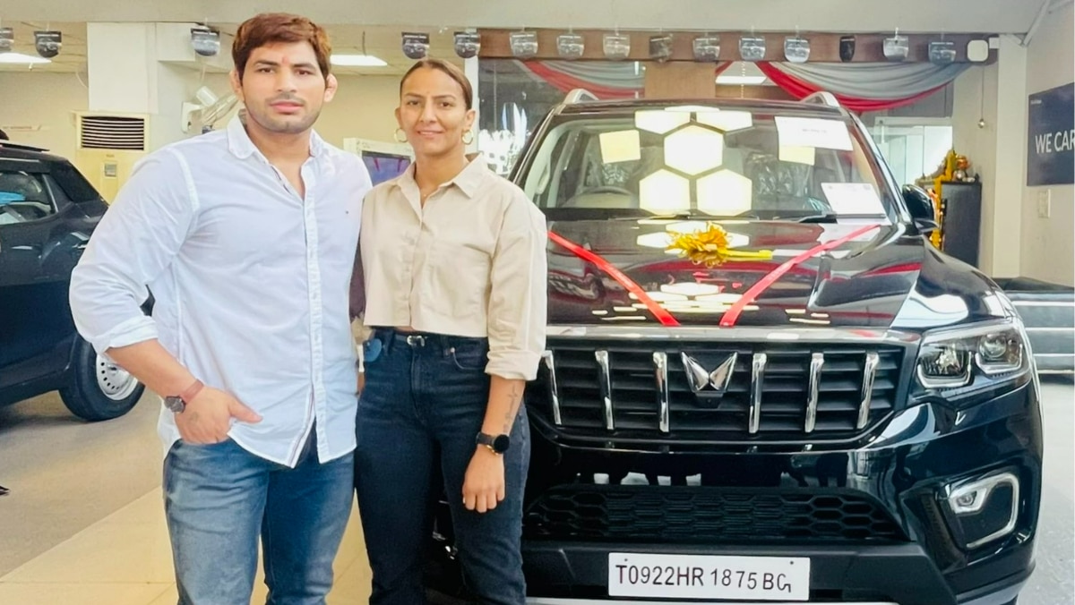 गीता फोगाट ने खरीदी स्कॉर्पियो-एन