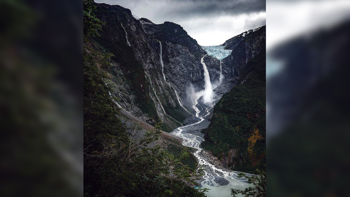 Chile's Hanging Glacier Broken