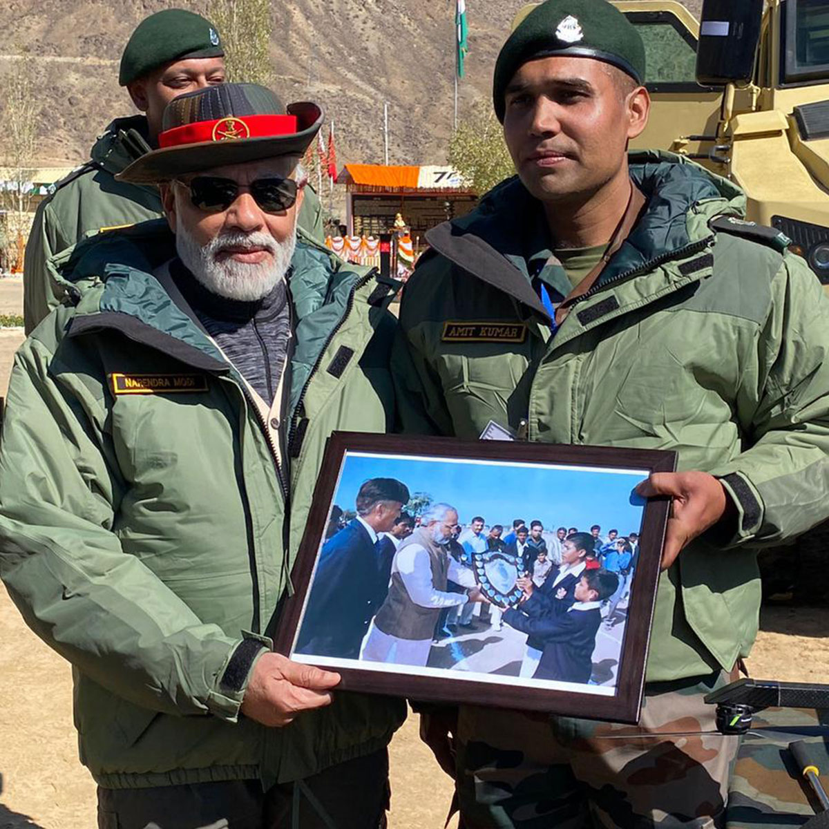 करगिल में पीएम मोदी